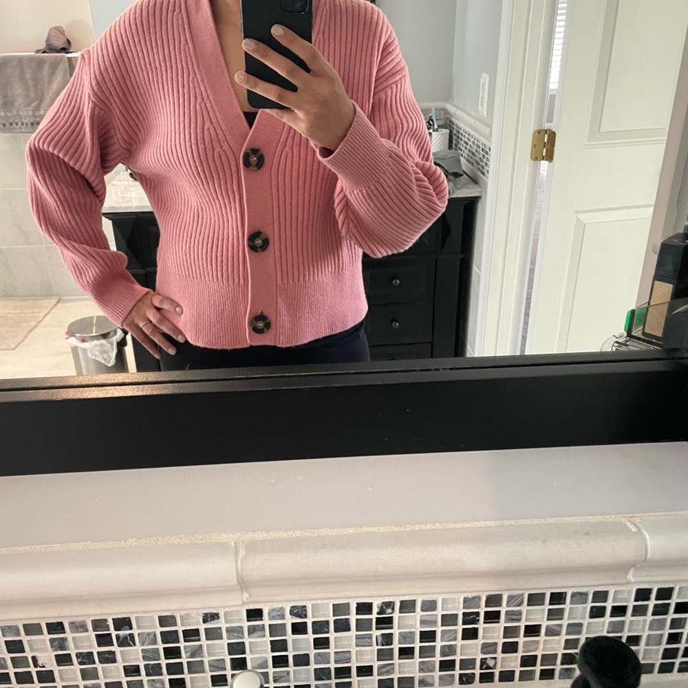 Peach oversized HM cardigan.